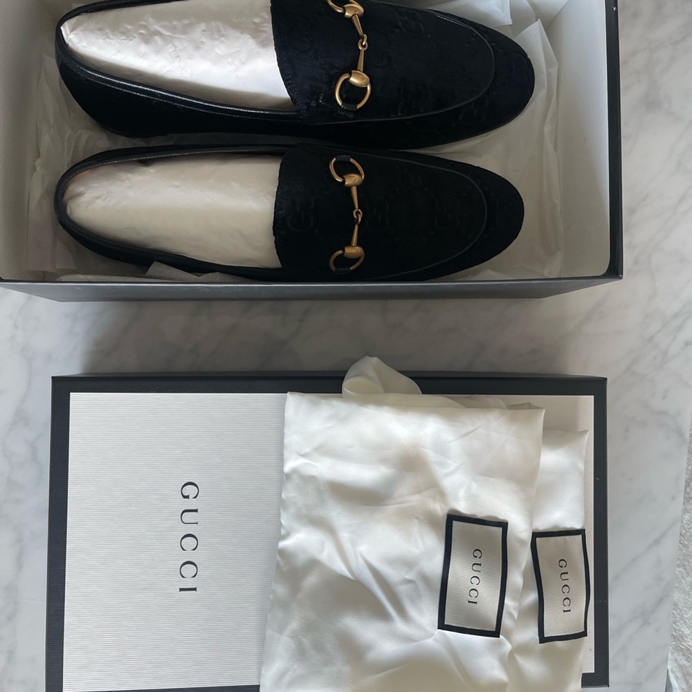 Gucci Men’s Black Velvet Jordaan Horsebit Loafer - Picture 6 of 6